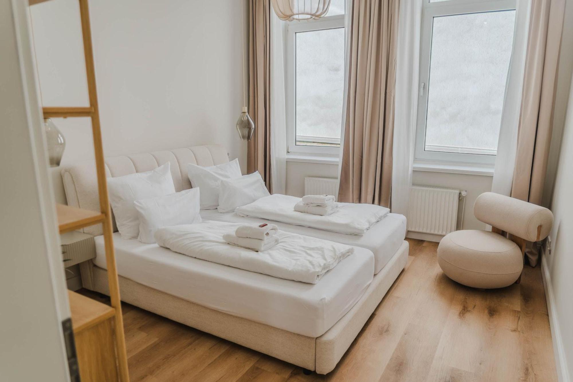 Exklusive Jugendstil-residenz Im Philosophenviertel - Privater Parkplatz - Balkon Apartment *